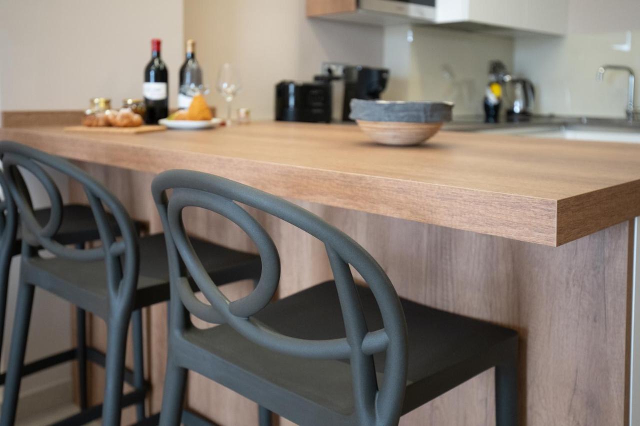 Iitana Luxury Apartment - Fronte Mare Con Vasca Idromassaggio CTA Exteriör bild