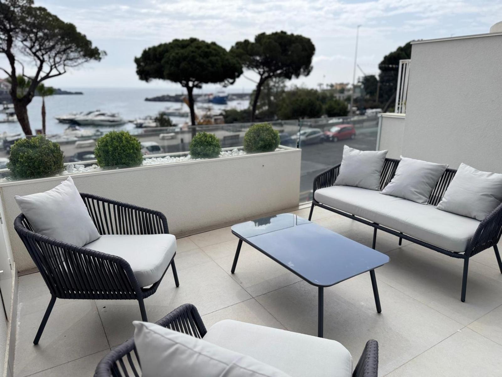 Iitana Luxury Apartment - Fronte Mare Con Vasca Idromassaggio CTA Exteriör bild