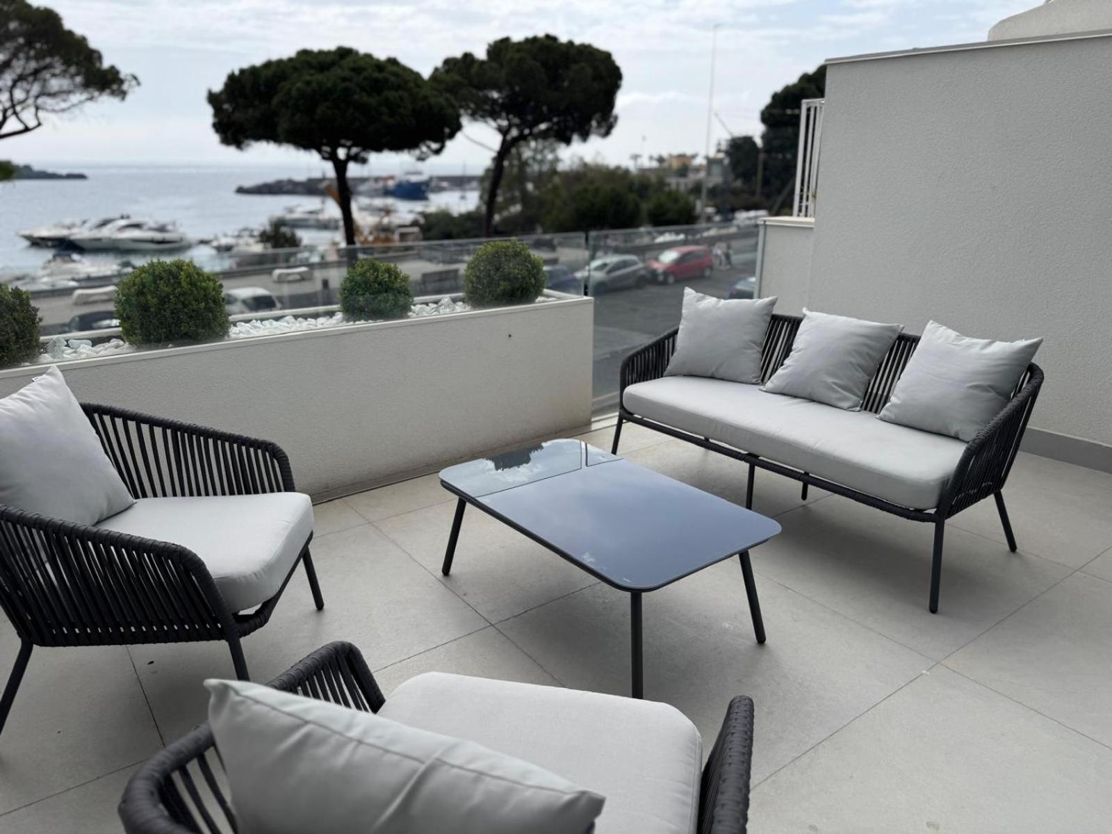 Iitana Luxury Apartment - Fronte Mare Con Vasca Idromassaggio CTA Exteriör bild